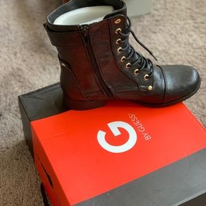 Guess black boots